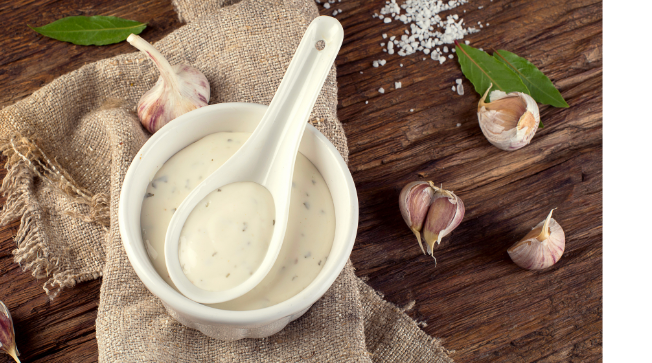 Garlic souce-2.png